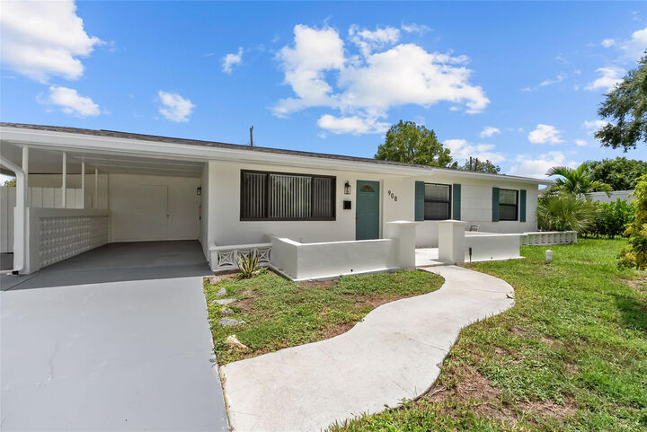 Property Photo:  908 Lighthouse Drive  FL 33408 