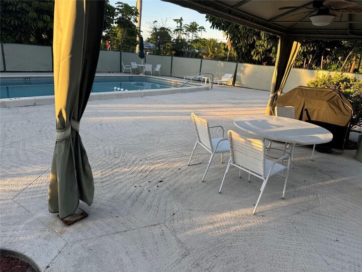 Property Photo:  505 Spencer Drive 307  FL 33409 