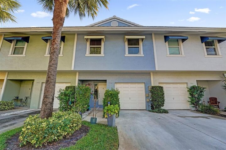 Property Photo: 1743 NE 4th Avenue FL 33305