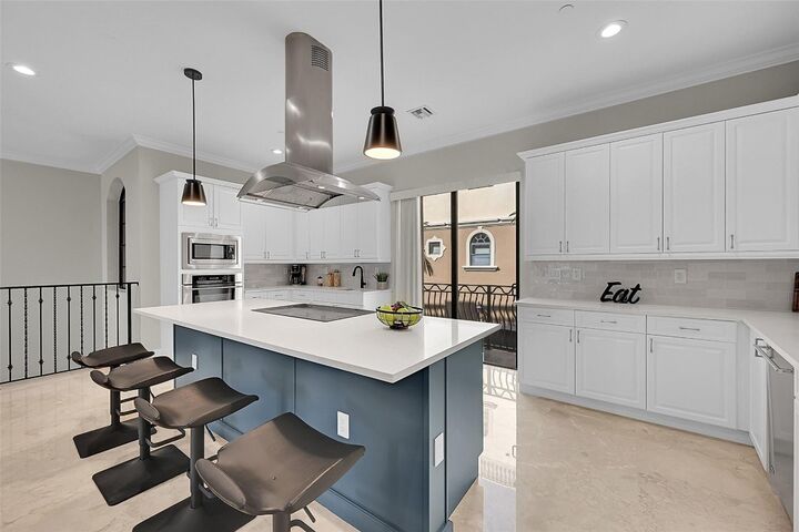 Property Photo:  2254 SE 7th Street  FL 33062 