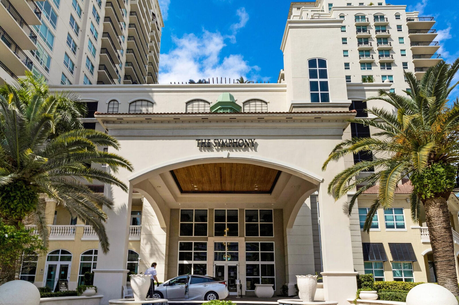 Property Photo: 600 W Las Olas Boulevard 602S FL 33312