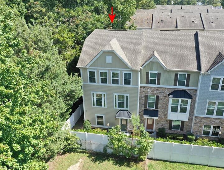 Property Photo:  521 Elmo Trower Ln  VA 23451 