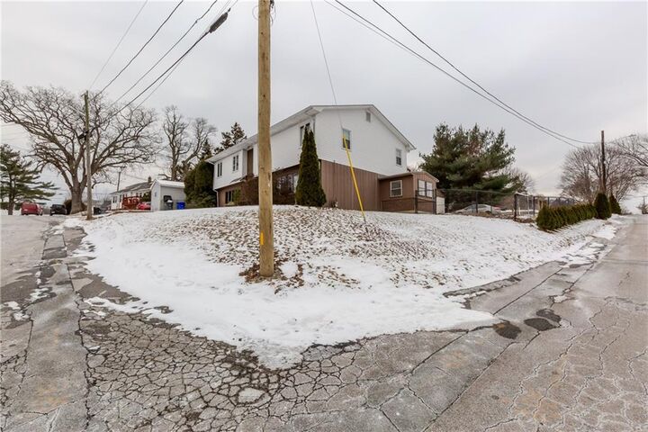 Property Photo:  10 Mott Street  RI 02919 