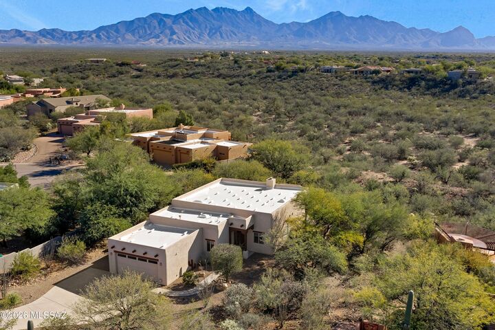 Property Photo: 832 E Vault Mine Court AZ 85614