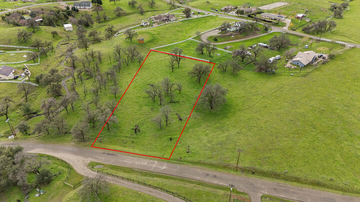 Property Photo: 216 Lot Drive CA 93657