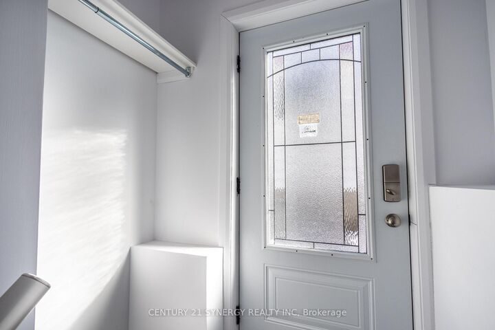 Photo de la propriété:  865 Tavistock Road B  ON K2B 5N5 