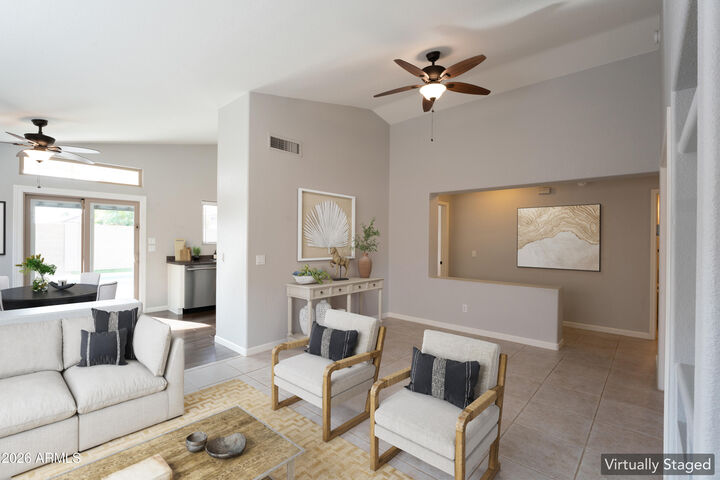 Property Photo:  1737 W Hiddenview Drive  AZ 85045 