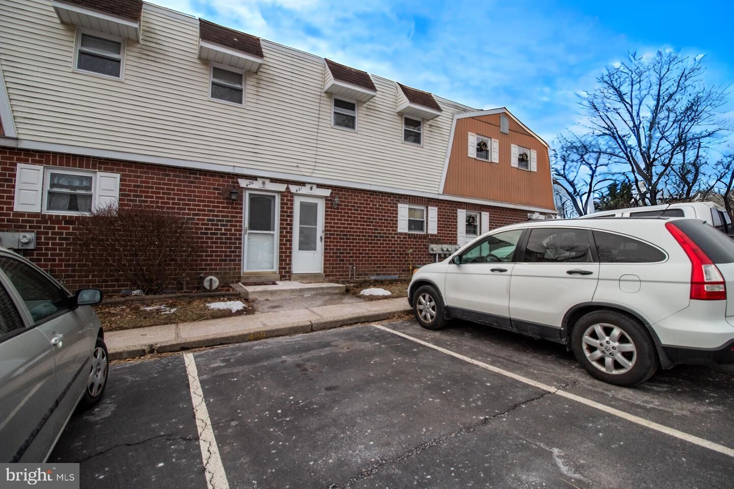 Property Photo: 421 Village Lane PA 19464