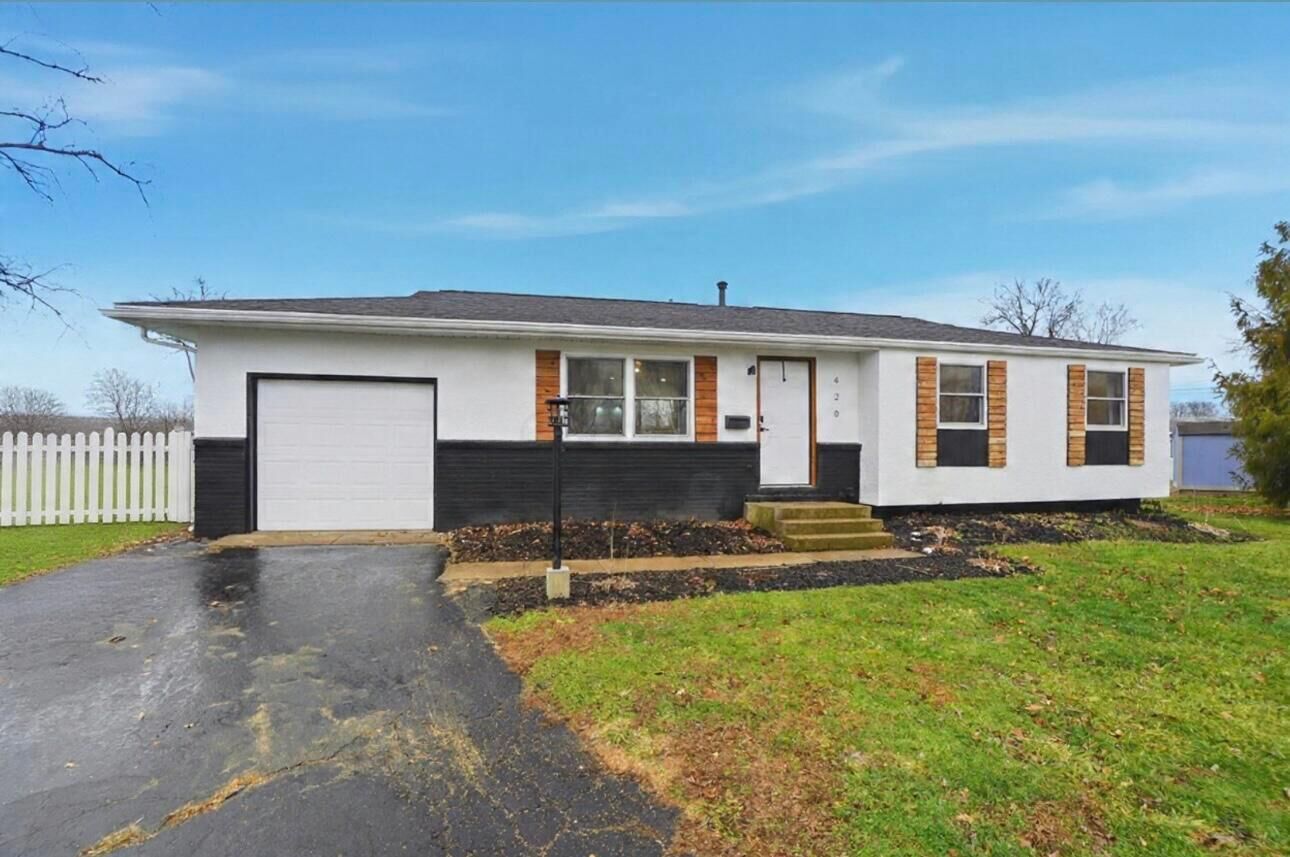 Property Photo:  420 Denwood Court  OH 43230 
