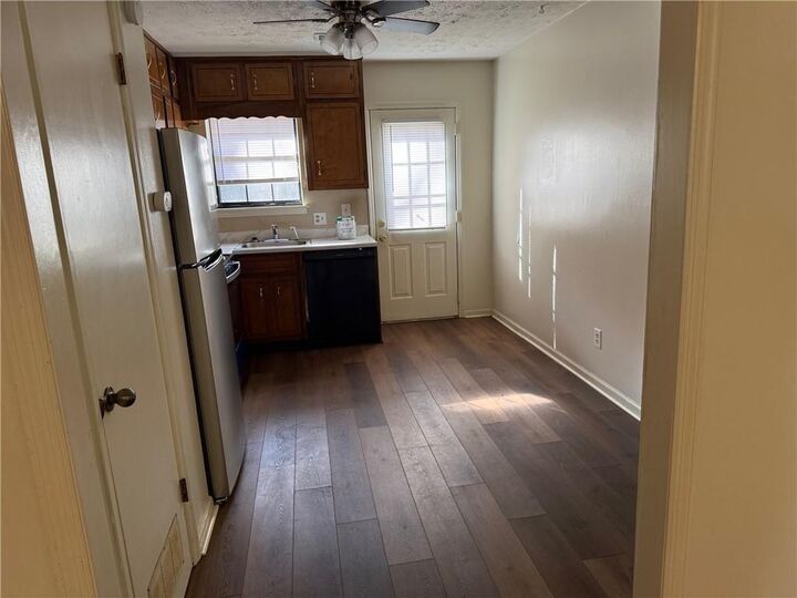 Property Photo: 1085 Eastview Road NE GA 30012