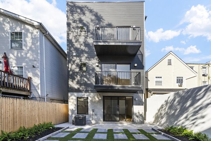 Property Photo:  166 New York Ave #1  NJ 07307 