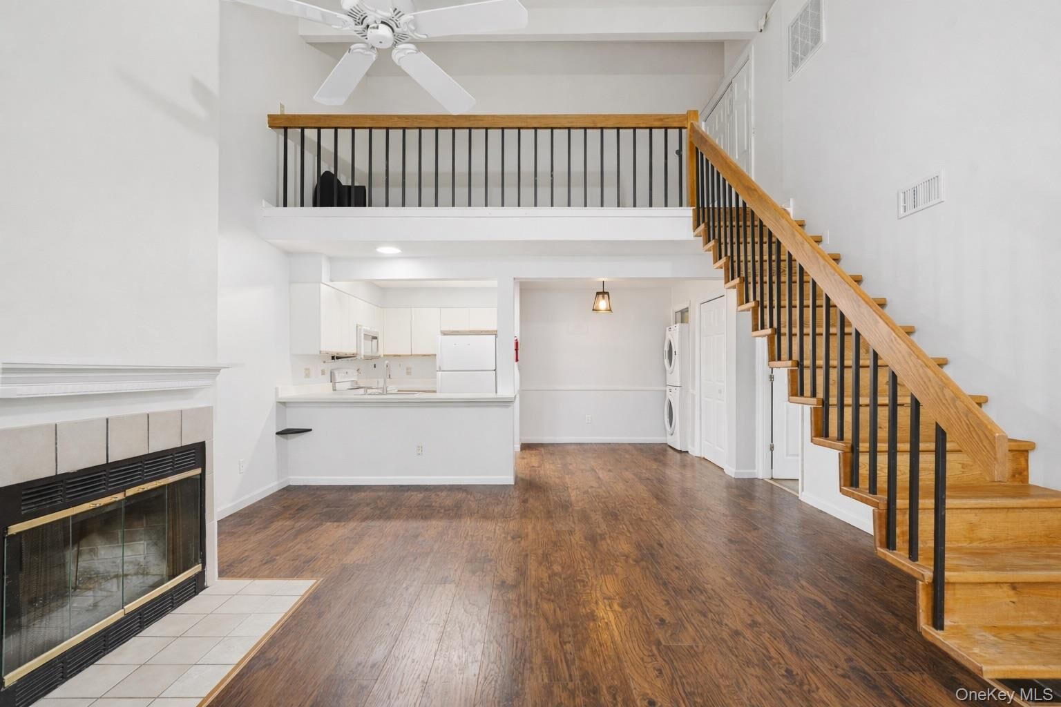 Property Photo:  239 Deer Hill Road  NY 10590 