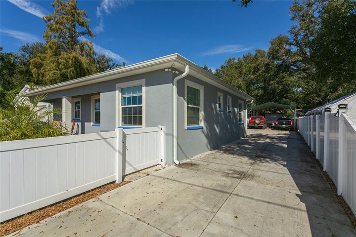 Property Photo: 6512 E 23rd Avenue FL 33619