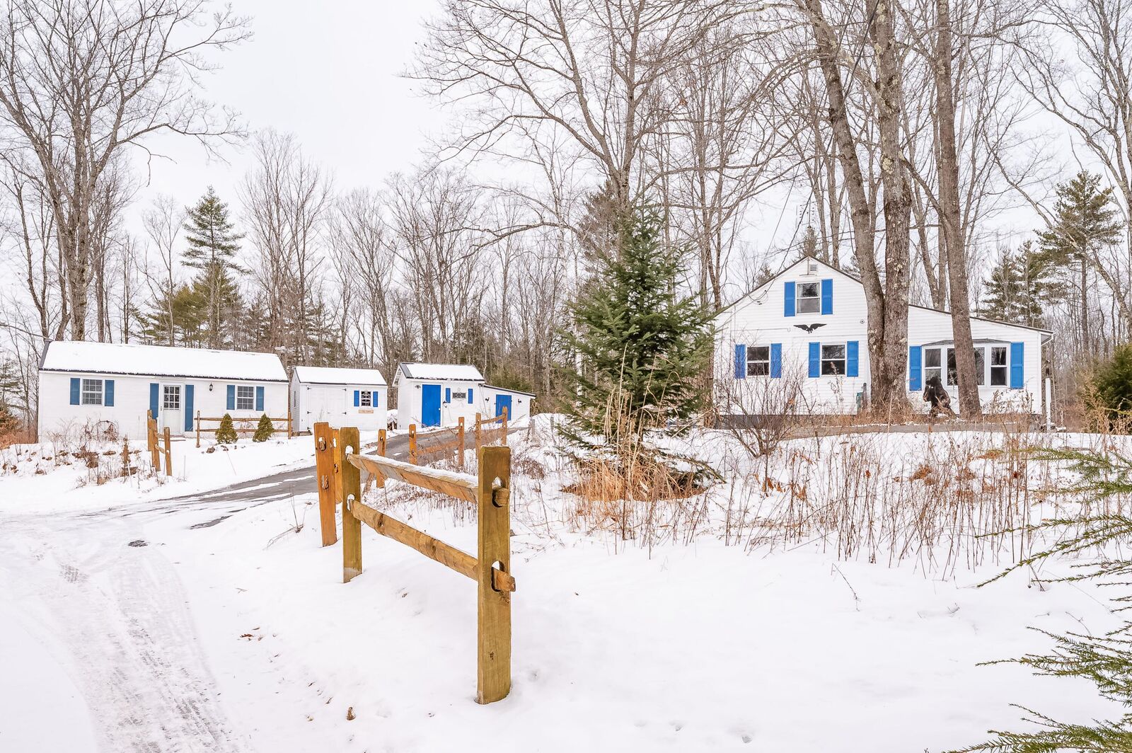 Property Photo:  328 County Road  ME 04001 