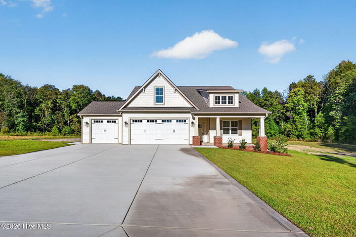 Property Photo: 203 Boyce Court NC 27332