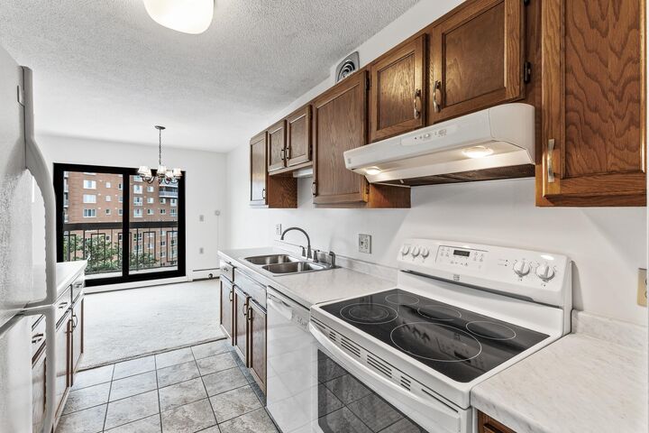 Property Photo: 6615 Lake Shore Drive S 900 MN 55423