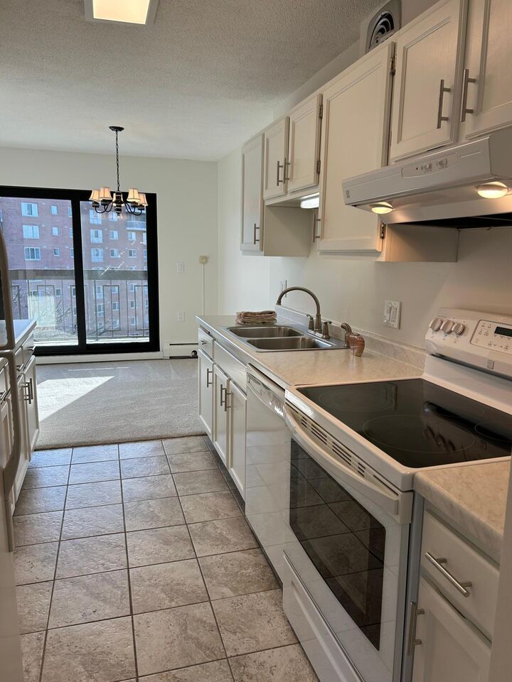 Property Photo:  6615 Lake Shore Drive S 900  MN 55423 