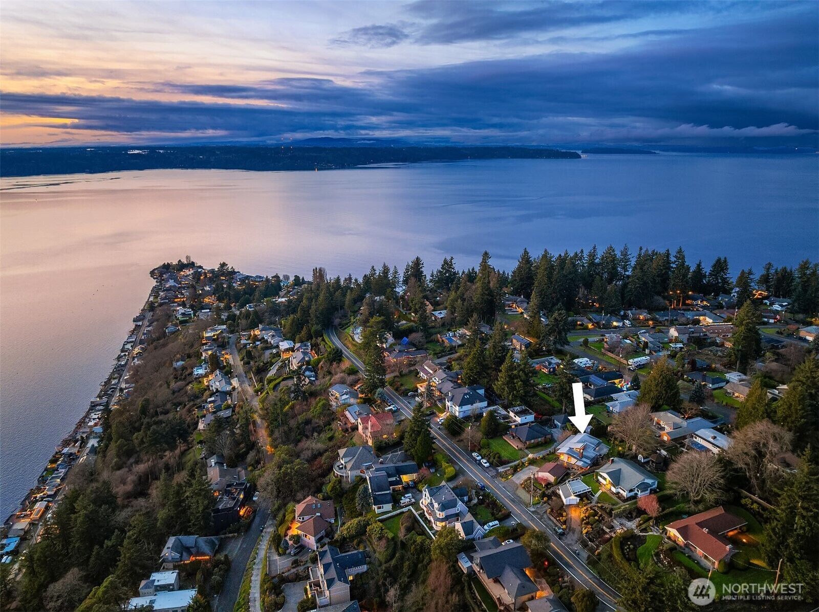 Property Photo:  2826 SW 170th Street  WA 98166 