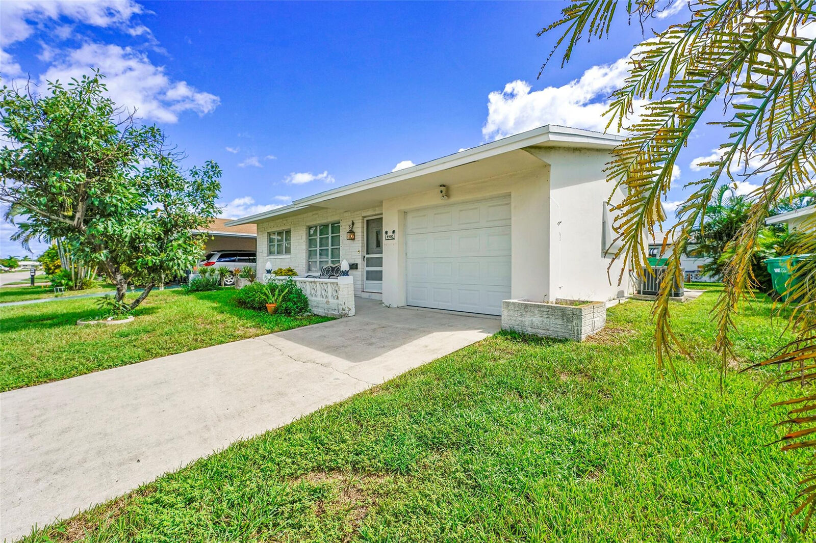 Property Photo:  4500 NW 47 Court  FL 33319 