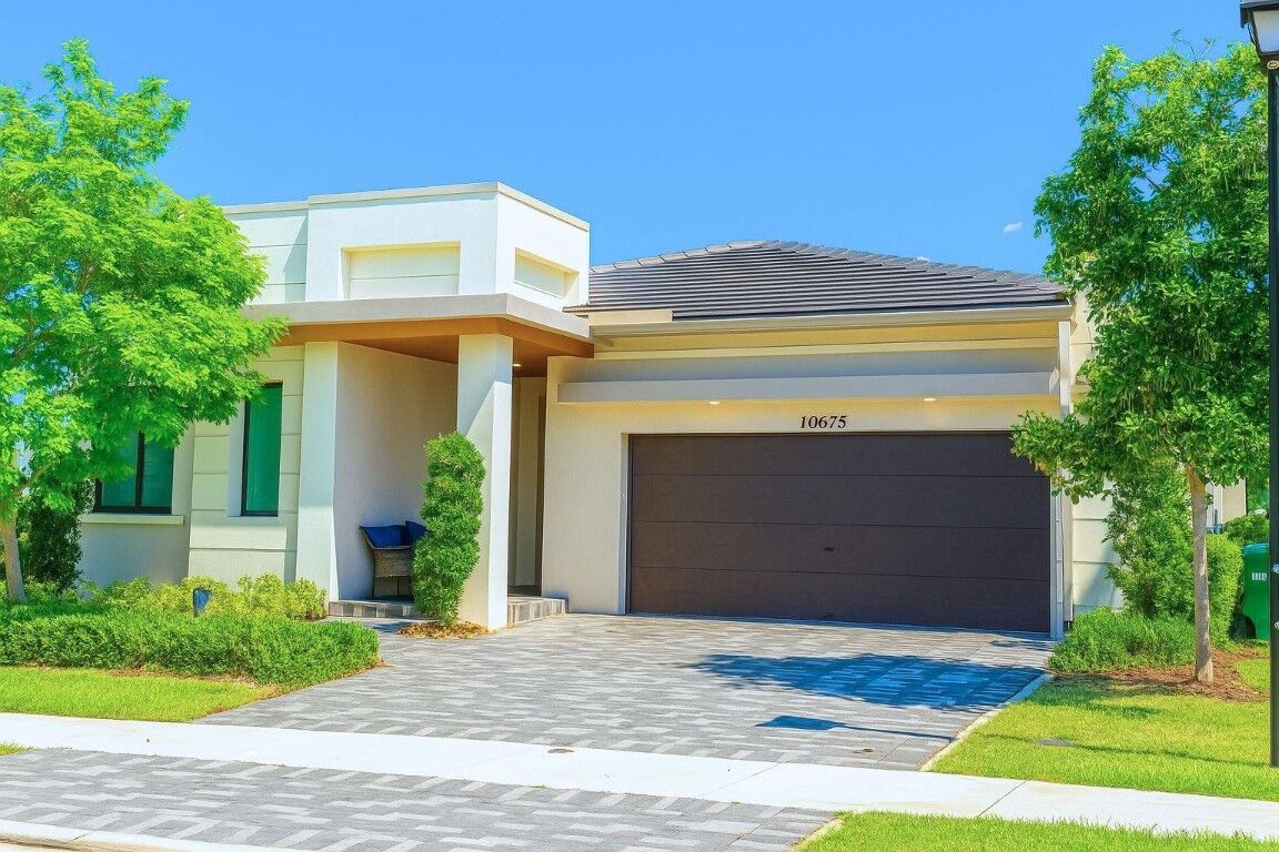 Property Photo:  10675 Passage Way  FL 33076 