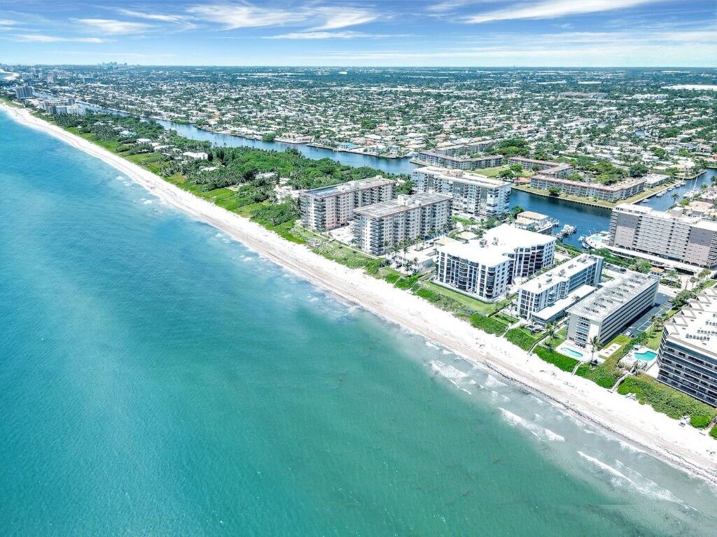 Property Photo:  1149 Hillsboro Mile 410  FL 33062 