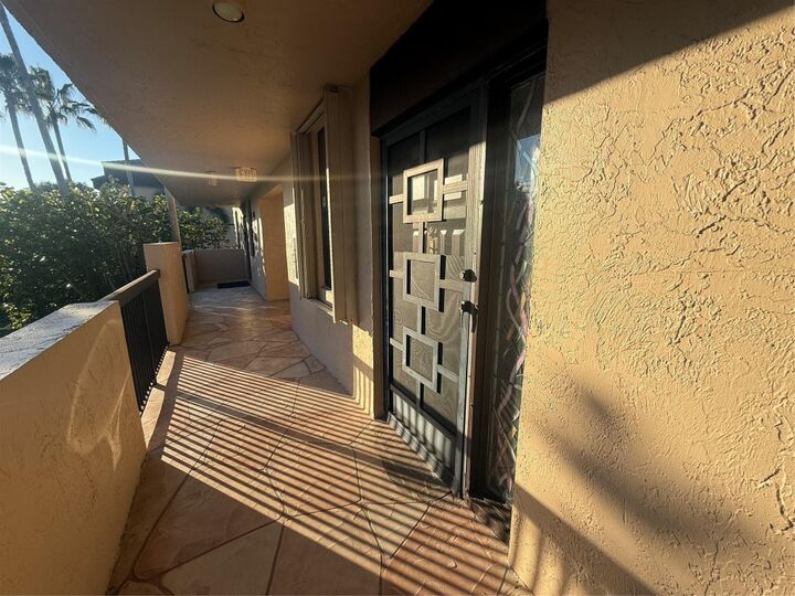 Property Photo: 2660 Carambola Circle 302 FL 33066