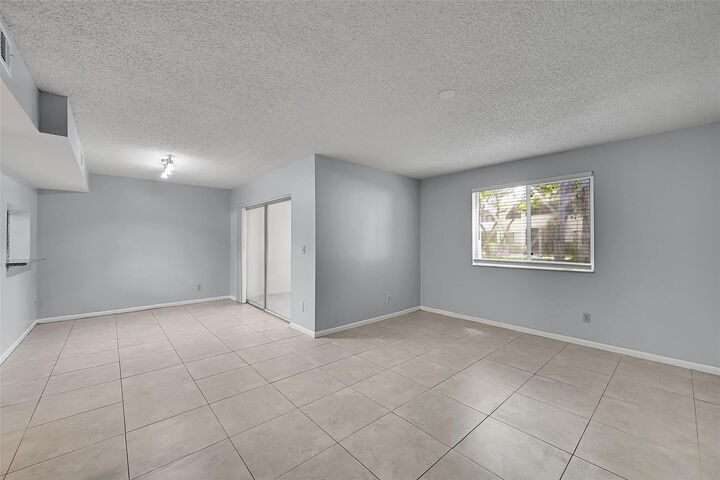 Property Photo:  796 NW 91st Terrace 796  FL 33324 