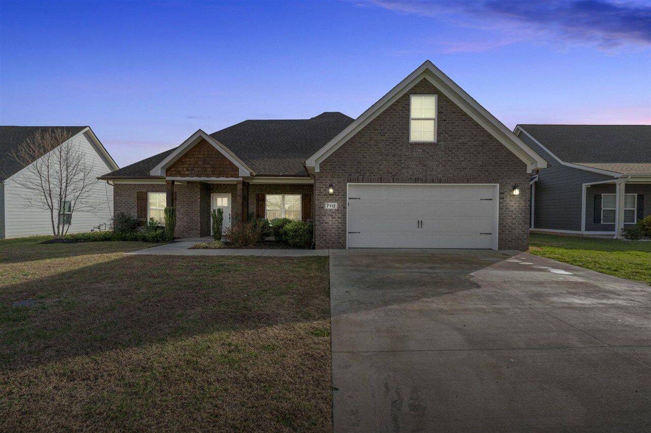 Property Photo:  7112 Hilliard Circle  KY 42122 