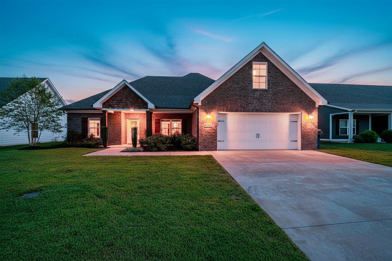 Property Photo:  7112 Hilliard Circle  KY 42122 