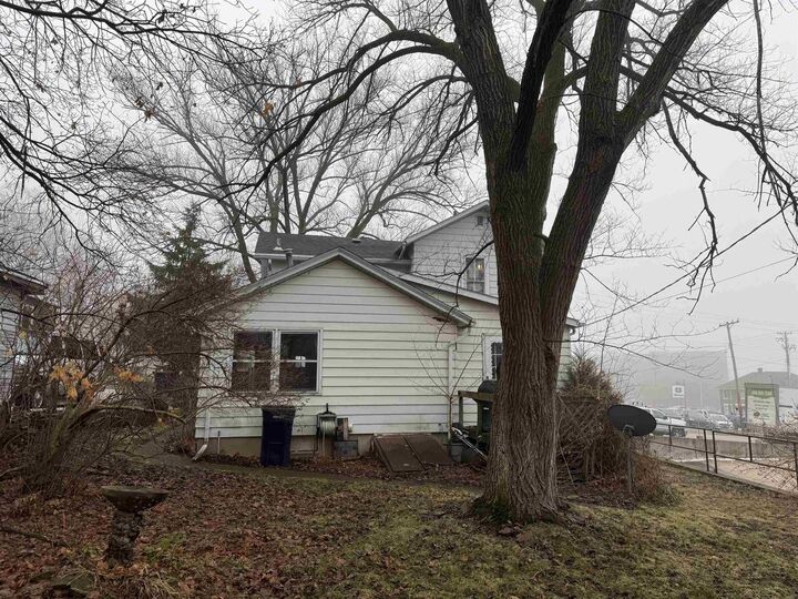 Property Photo:  215 East Centerway Street  WI 53545 