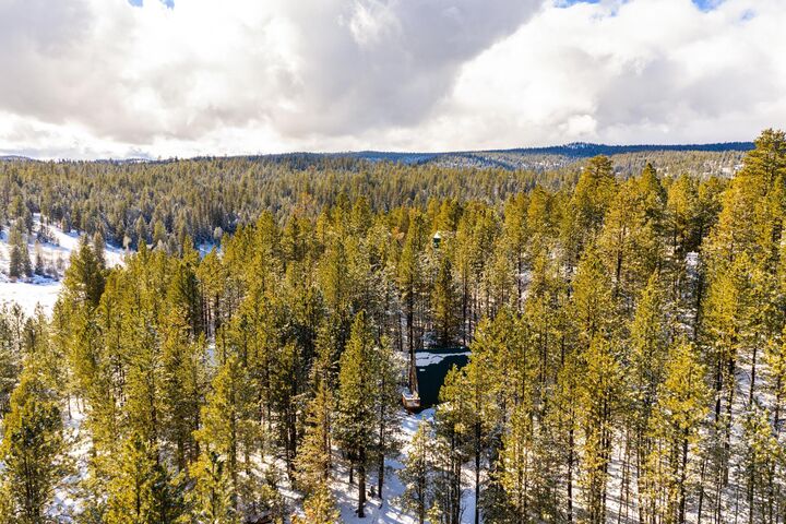 Property Photo:  885 N Spruce Dr  UT 84762 