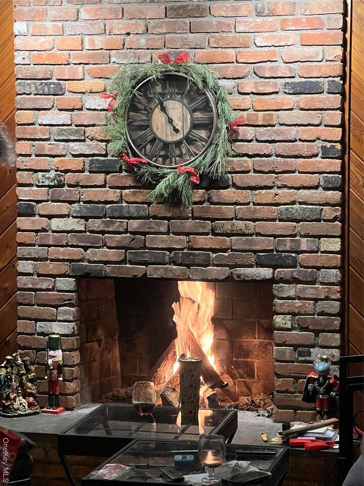 Property Photo:  17 Birch Hill Road  NY 10579 