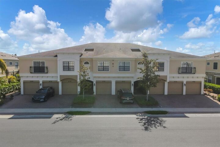Property Photo:  4174 Overture Circle 519  FL 34209 
