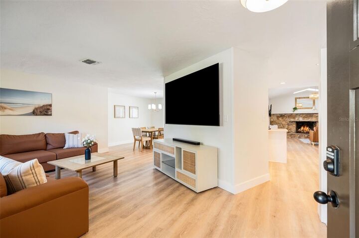 Property Photo:  4343 Arrow Avenue  FL 34232 