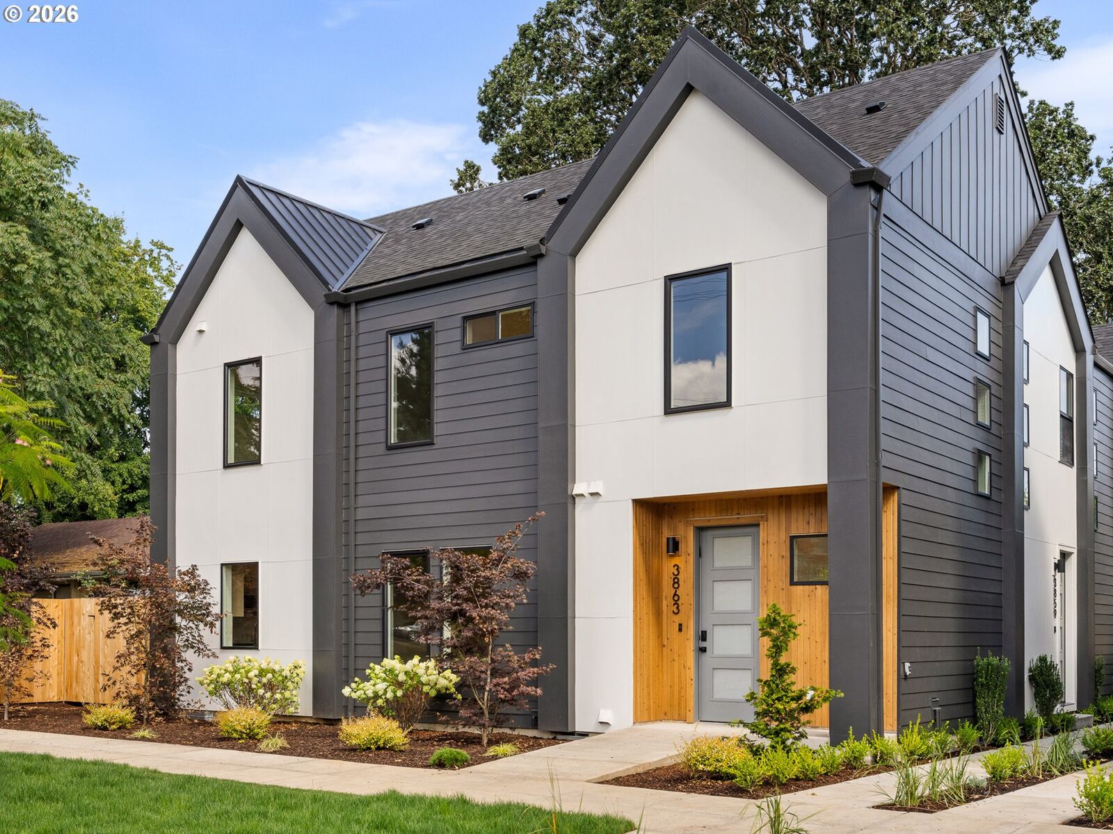 Property Photo:  3855 N Willis Blvd 6  OR 97217 