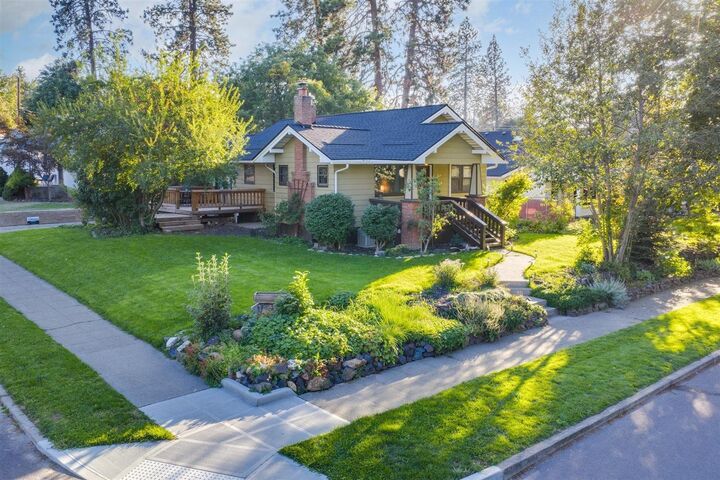 Property Photo: 1105 W 23rd Ave WA 99203