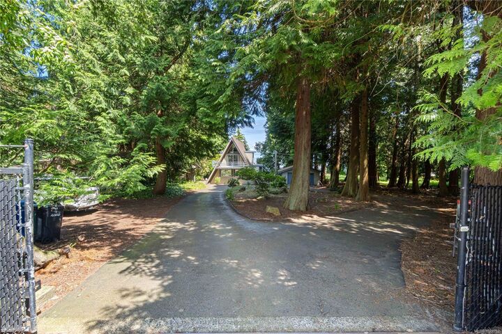 Property Photo:  5948 Waldbank Rd  BC V9V 1C8 