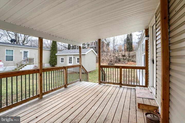 Property Photo:  829 Pintail Drive  PA 17074 