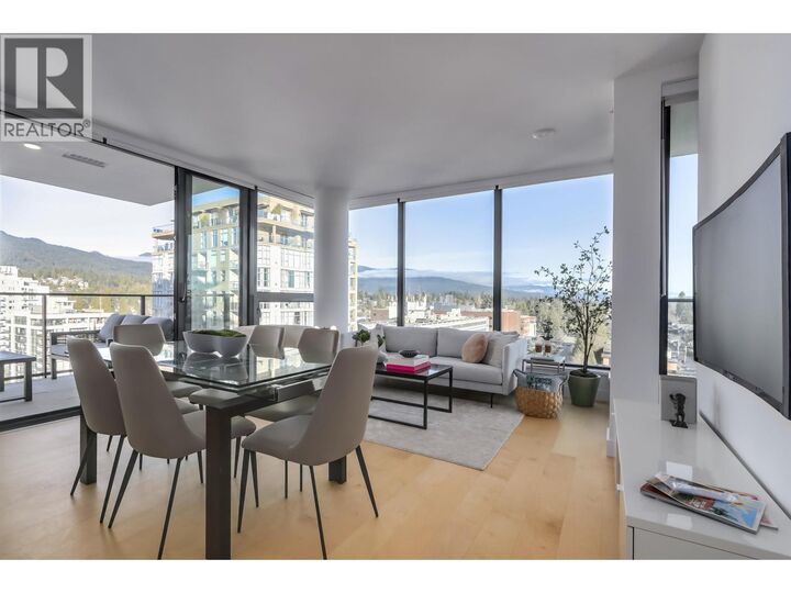 Property Photo: 135 East 13th Street 1309 BC V7L 0J8