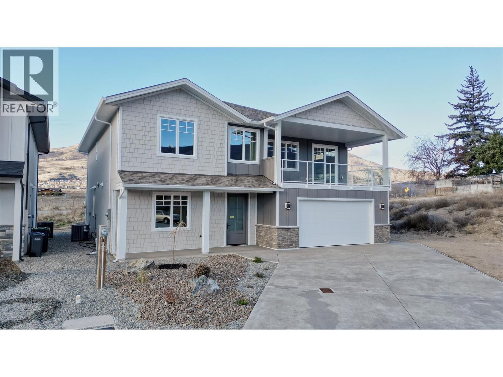 Property Photo: 9 Hibiscus Court BC V0H 1V1