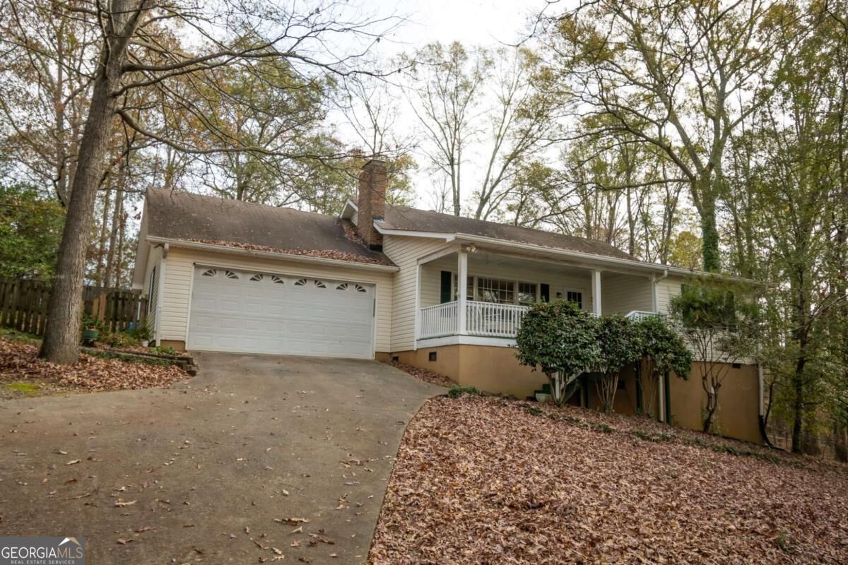 Property Photo:  157 Holly Hills Court  GA 30606 