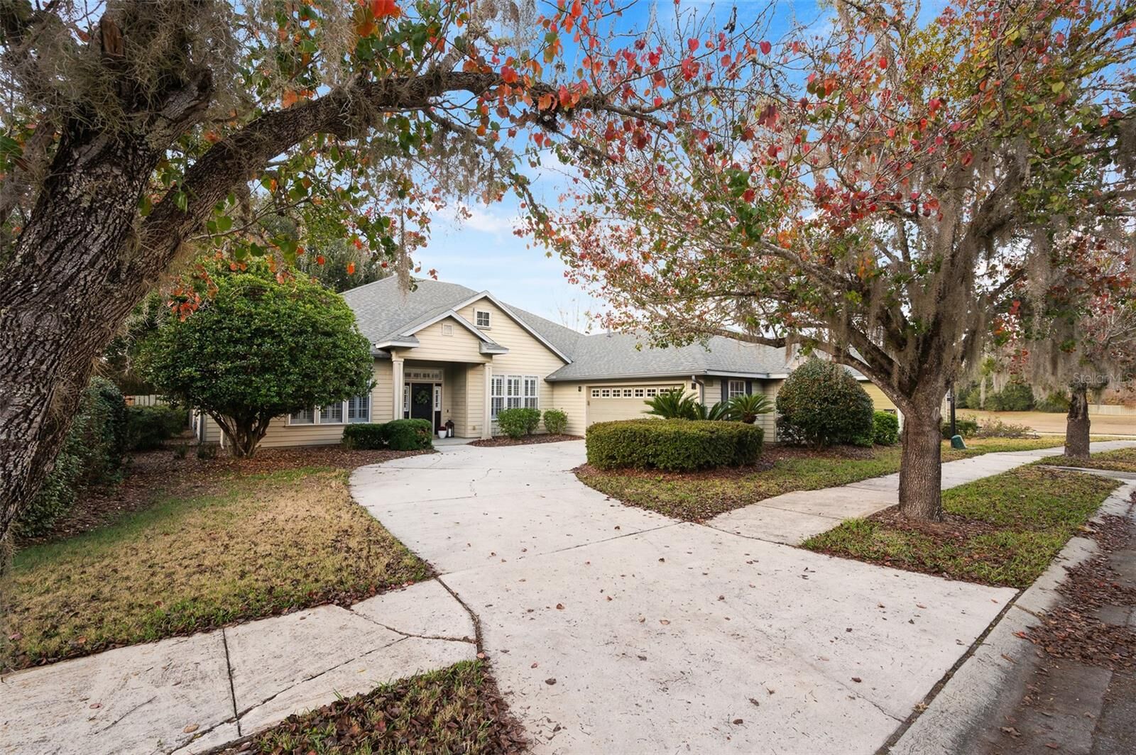 Property Photo:  7636 SW 86th Way  FL 32608 