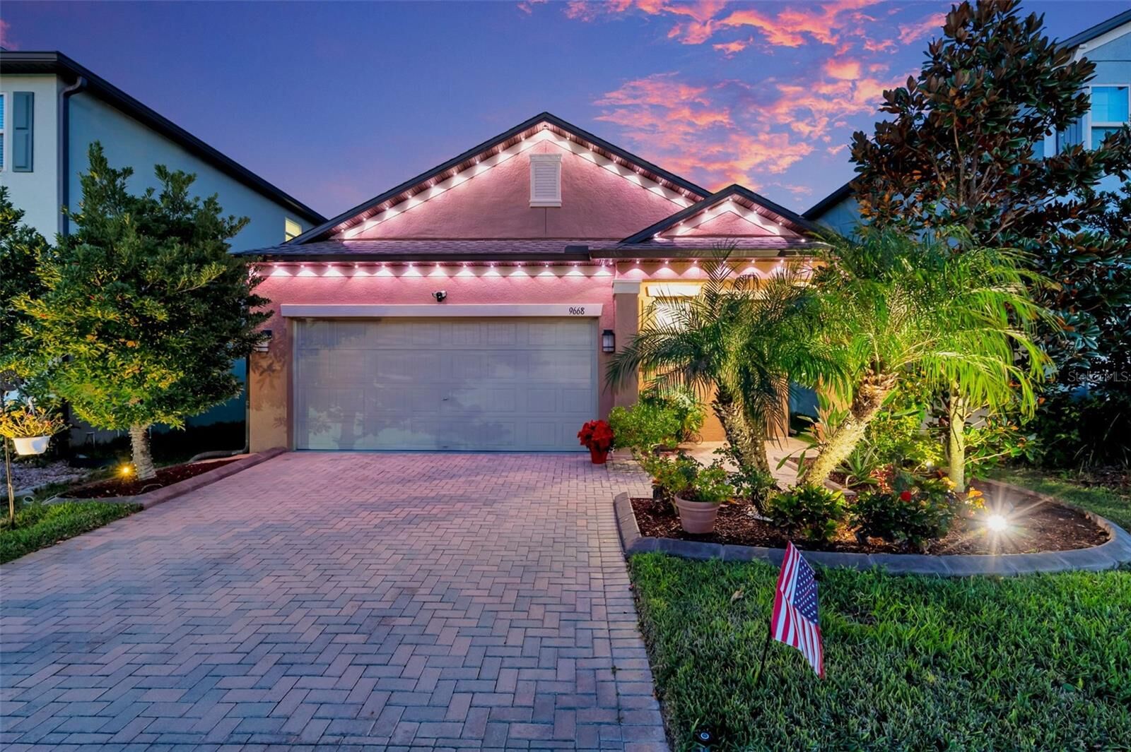 Property Photo:  9668 Little Bluestem Drive  FL 34637 