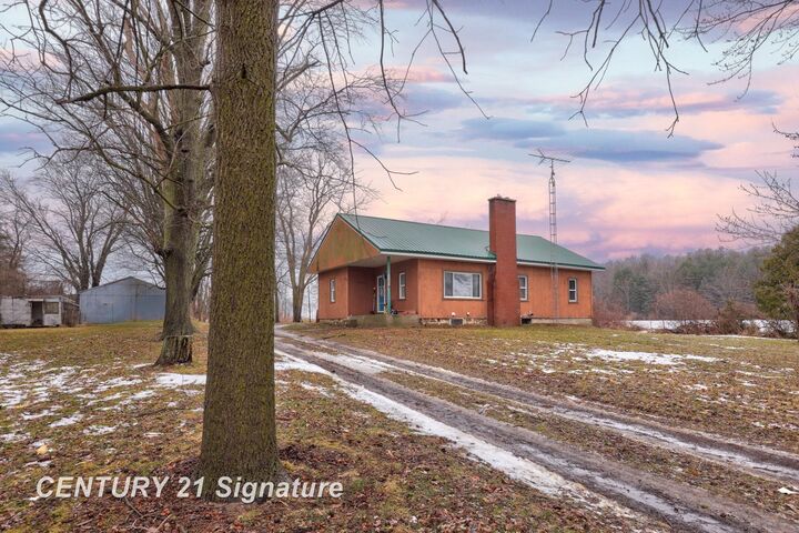 Property Photo:  6370 Gunnell Road  MI 48746 