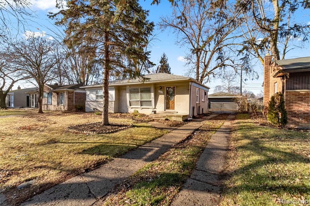 Property Photo: 9319 Merriman Road MI 48150 2903