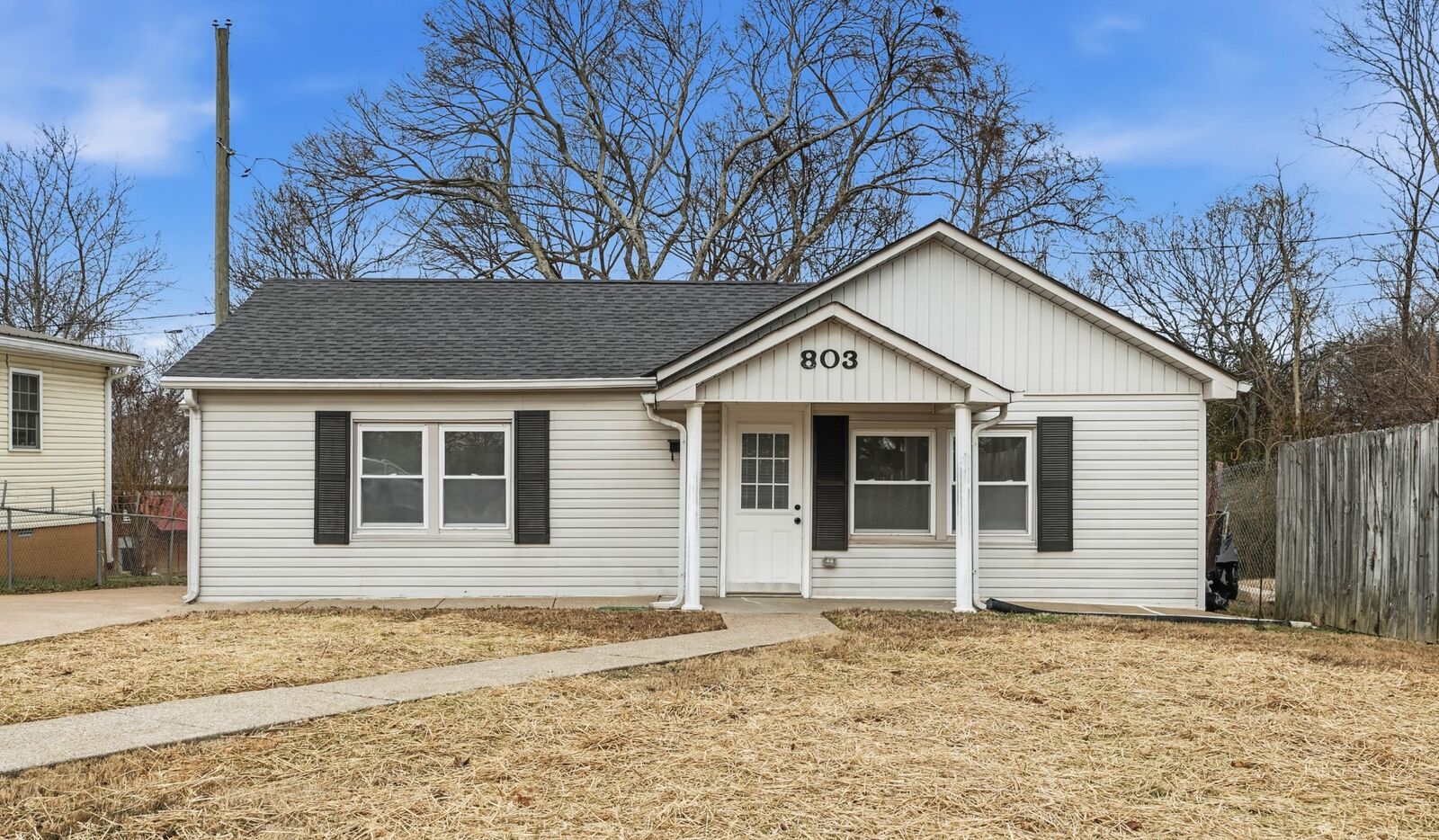 Property Photo: 803 Old Woodmont Blvd TN 37040