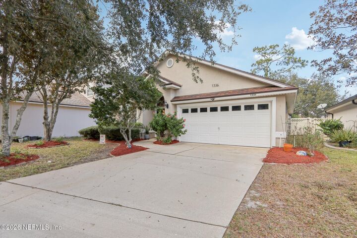 Property Photo: 1336 River City Street FL 32092