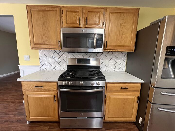 Property Photo:  71 Jefferson Drive  NH 03244 