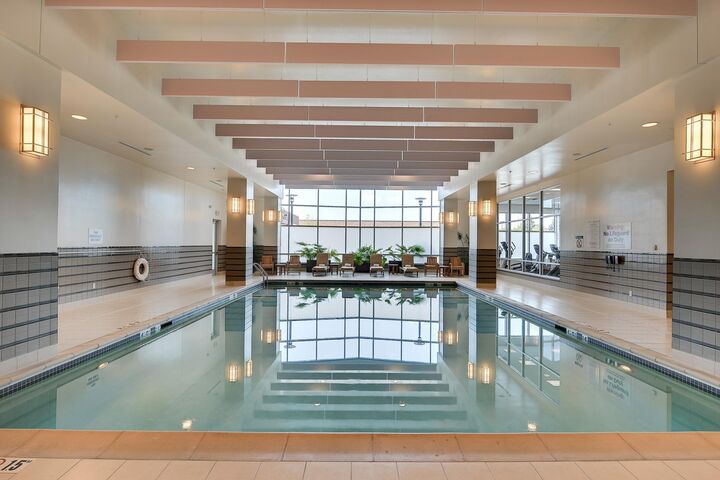 Property Photo:  3209 Galleria 1808  MN 55435 