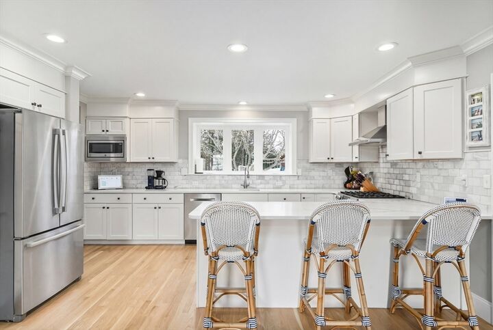 Property Photo:  8 Buckman Dr  MA 01890 